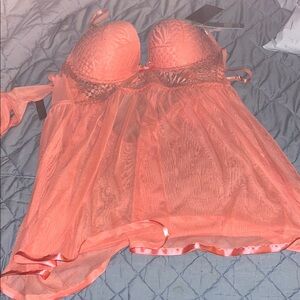 Daisy Fuentes Sexy Coral Lace And Sheer Chemise W/Matching  G-string Lg.NWT